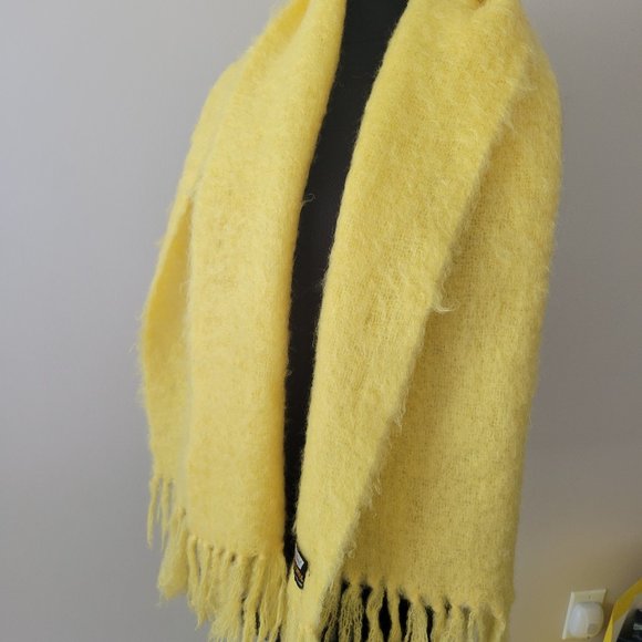St. Michael Oversized Mohair Scarf - Picture 1 of 3